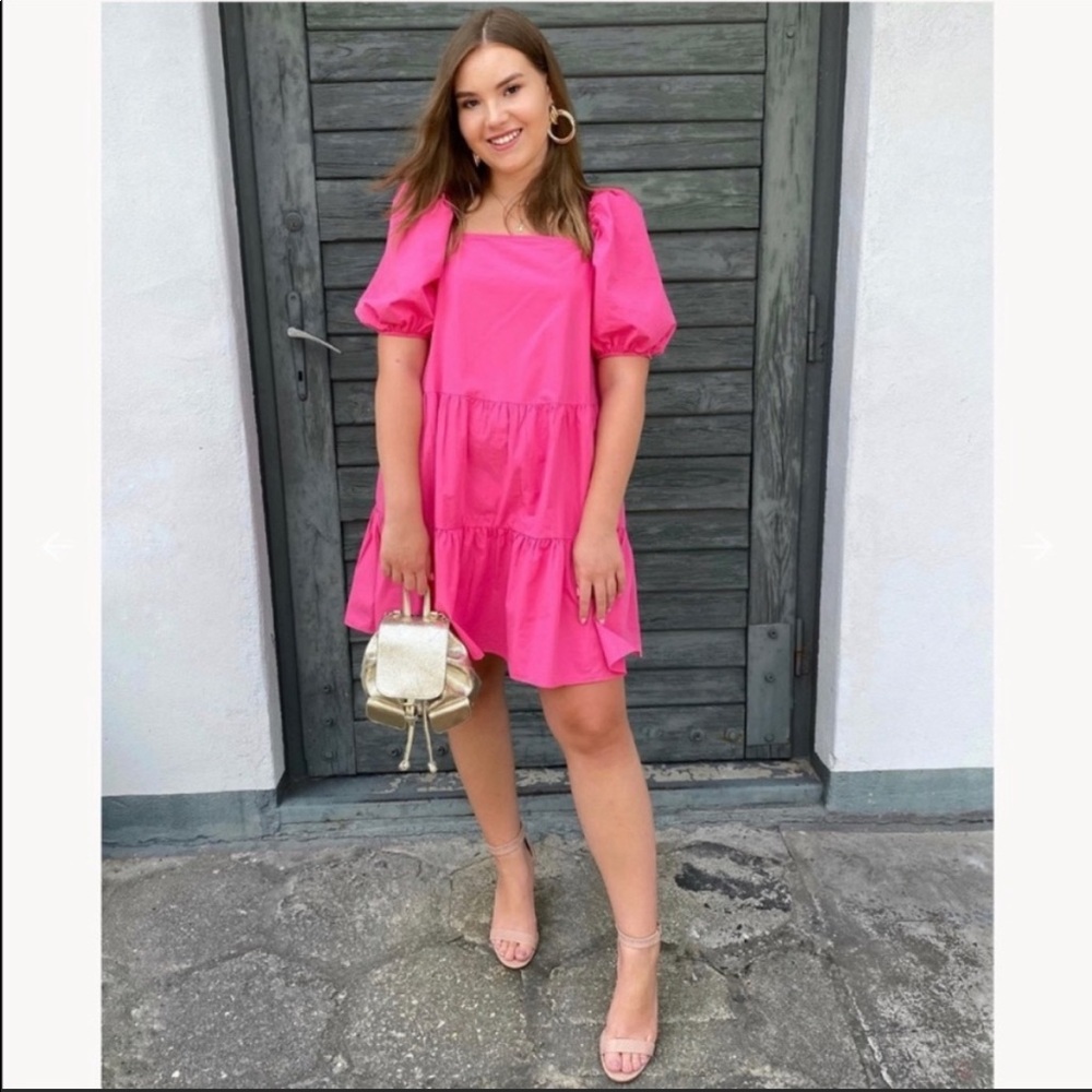 NWOT H&M Pink Puff-Sleeve Mini Dress